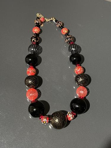 Necklace Black Gold Red Swirl (NB37) by Leslie Genninger