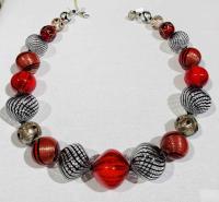 Necklace Red Black Clear Swirl (NBA38 - 12) by Leslie Genninger