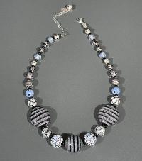 Necklace Black Periwinkle (NBB45) by Leslie Genninger